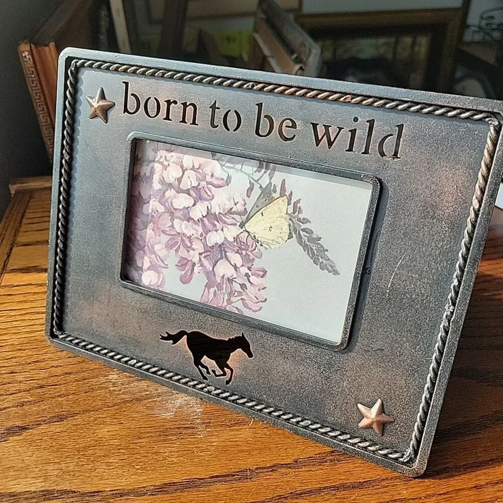 Vtg Metal photo frame 